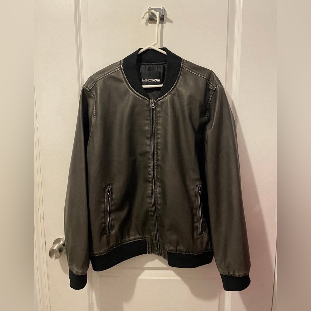 Leather bomber jacket NWOT
